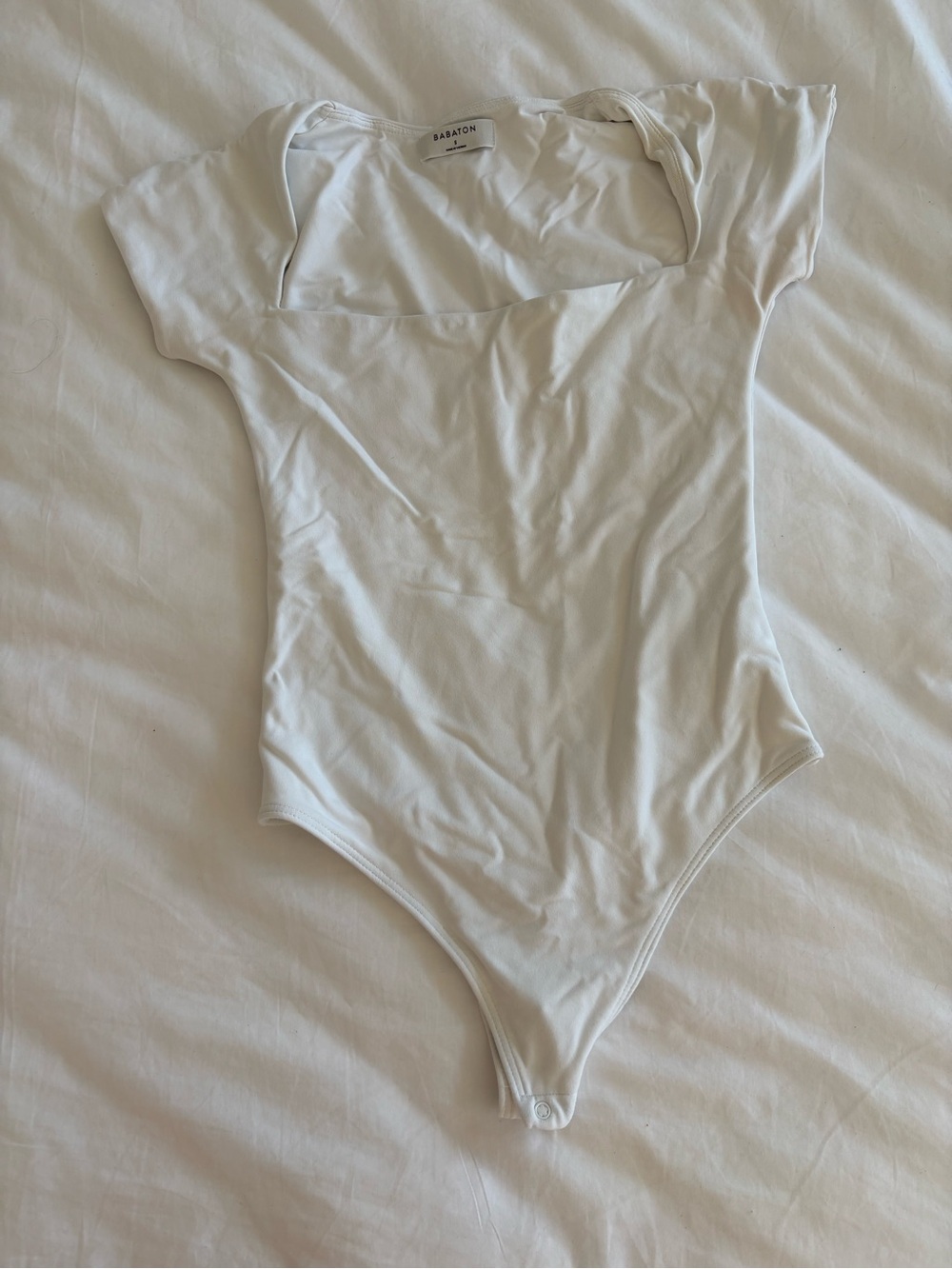 Aritzia babaton women’s white bodysuit size small